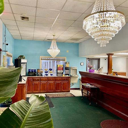 Hamilton Inn Jonesville I-77 Buitenkant foto